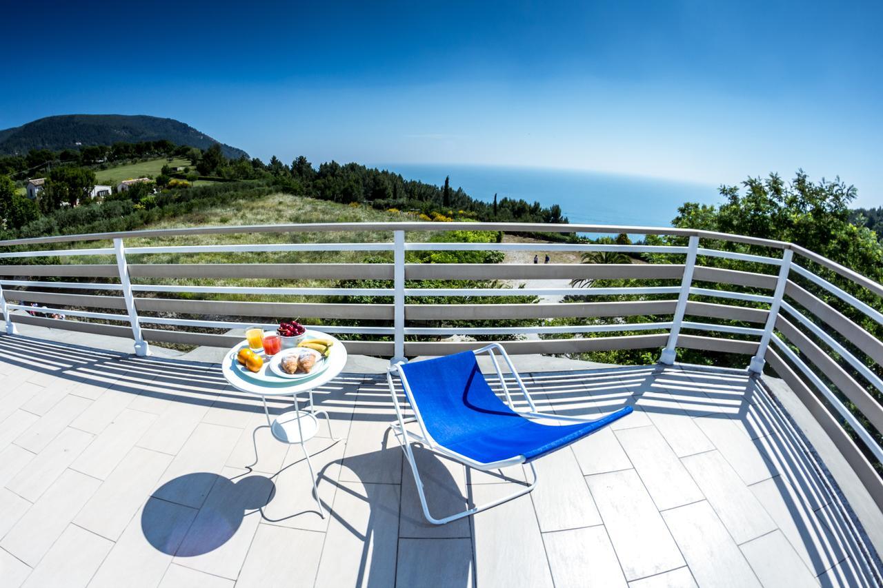 Hotel Beatrice Sirolo Kültér fotó